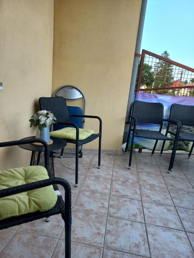 Berik Apartman Peçuy Dış mekan fotoğraf